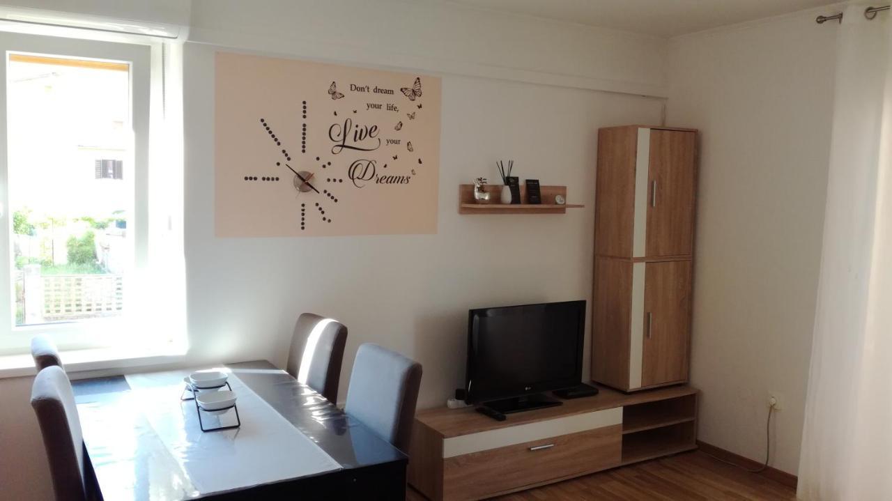 Apartma Ema Daire Izola Dış mekan fotoğraf